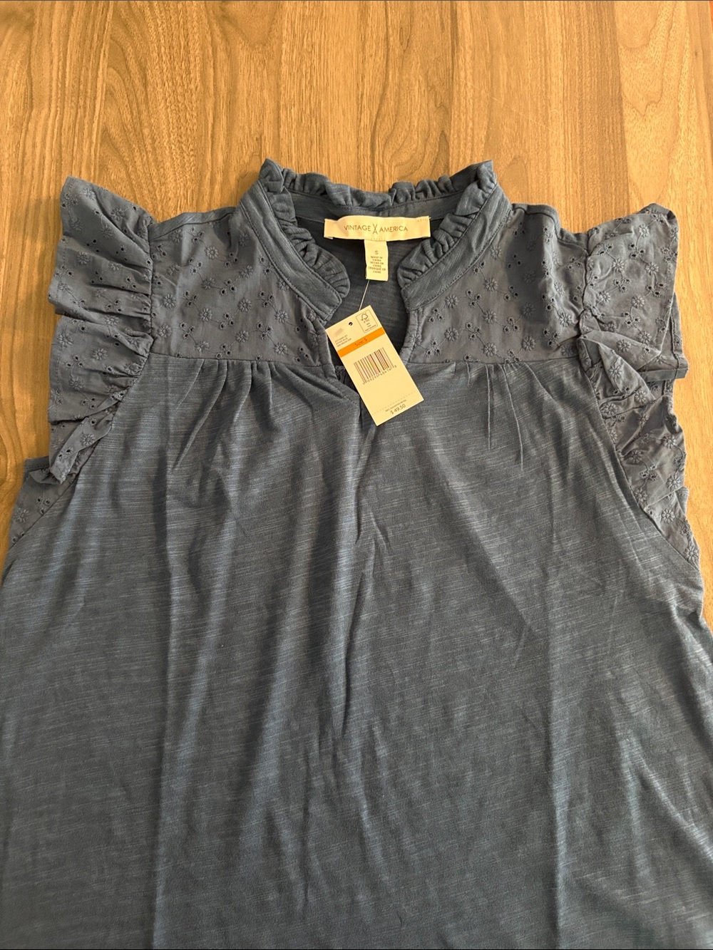 Blue Eyelet Ruffle Sleeve Top | Vintage America - Picture 5 of 13